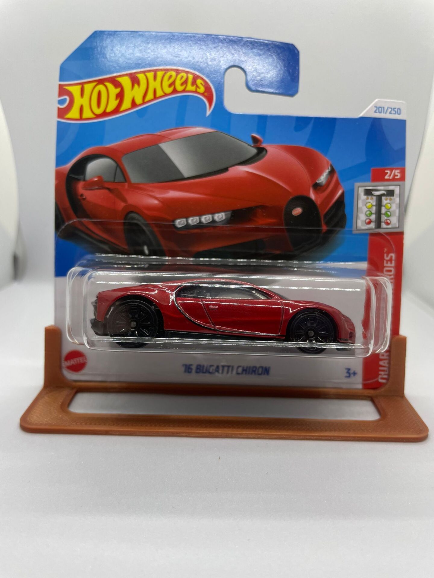 Hot Wheels 16 Bugatti Chiron