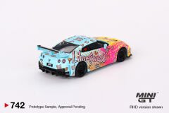 742 - LB-Silhouette WORKS GT NISSAN 35GT-RR Ver.1 LBWK KUMA R35