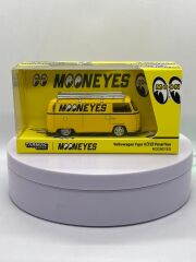 Tarmac Works Volkswagen Type II T2 Panel Van Mooneyes with Roof Rack