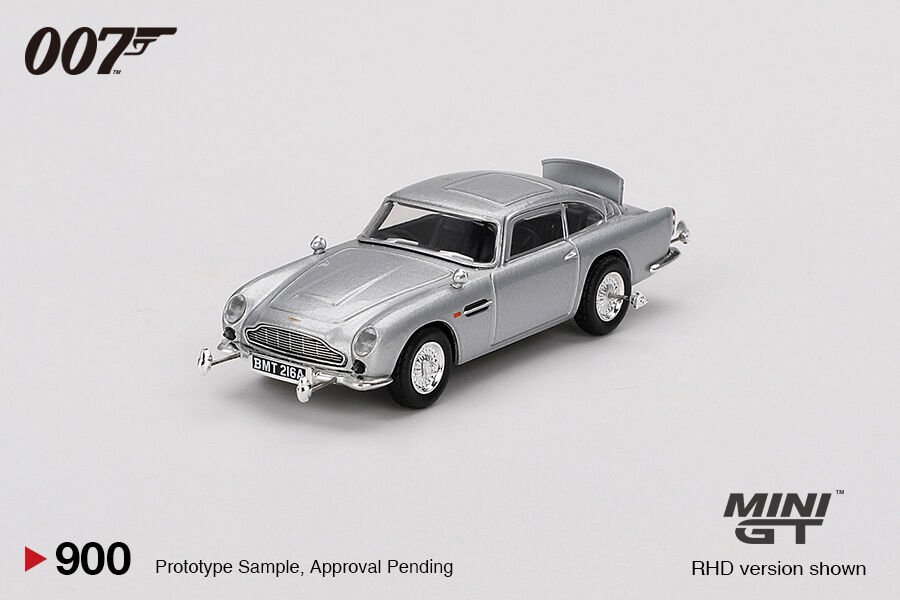 900 MİJO -Aston Martin DB5 “Goldfinger” BLİSTER PAKET